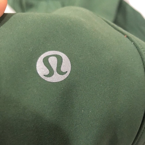 Lulu🍋 Algae Green Train Free High Rise Crop 23” Nulux size 6 - Picture 6 of 12